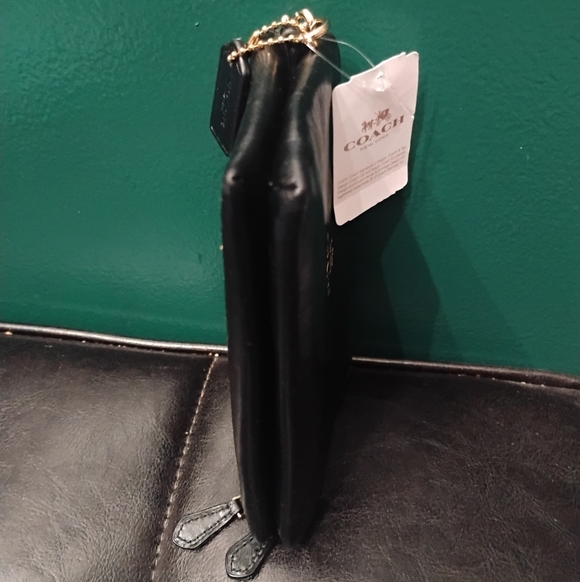 Coach Smooth Leather Double Corner Zip Black F64581 NWT - Picture 4 of 10